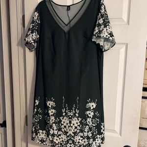 Elegant Green Floral Dress